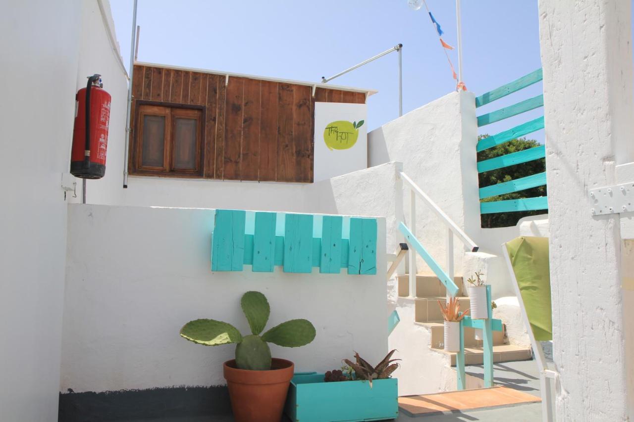 La Papaya - Eco - Yoga - Hiking - Hostel Agaete  Exterior foto